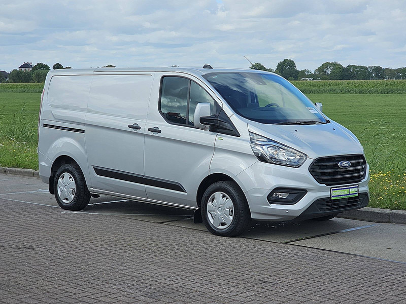Ford Transit Custom 2.0 L1H1 Navi Airco - Kleintransporter: das Bild 5 Ford Transit Custom 2.0 L1H1 Navi Airco - Kleintransporter: das Bild 5