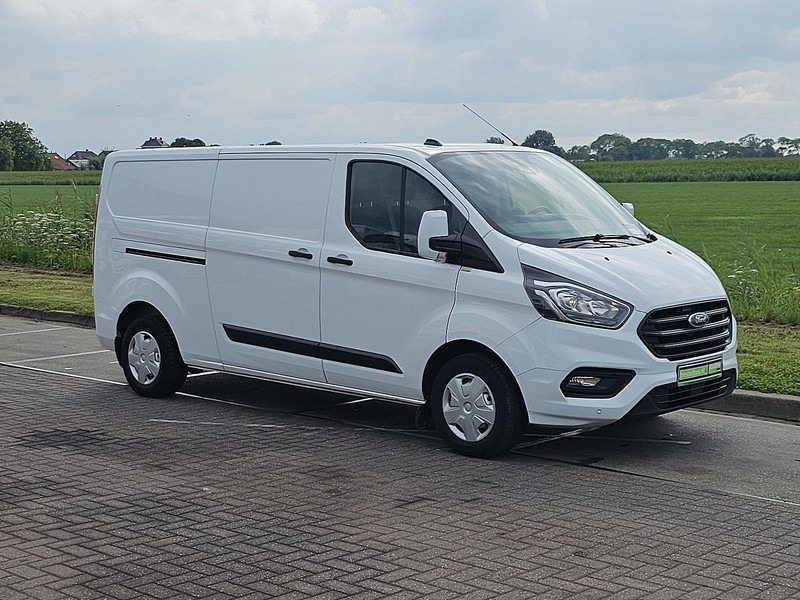 Ford Transit Custom 2.0 L2H1 Navi PDC! - Kleintransporter: das Bild 5 Ford Transit Custom 2.0 L2H1 Navi PDC! - Kleintransporter: das Bild 5