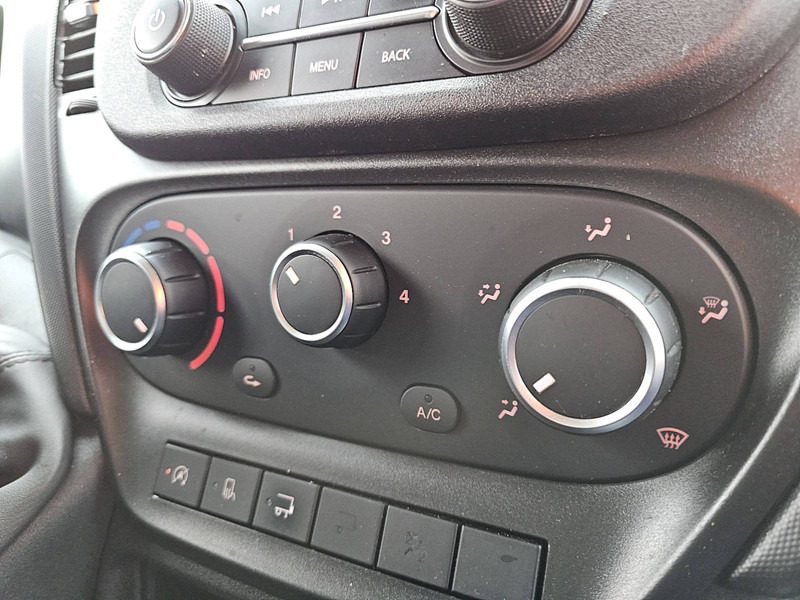 Koffer Transporter Iveco Daily 35C16 Bakwagen Laadklep!: das Bild 9