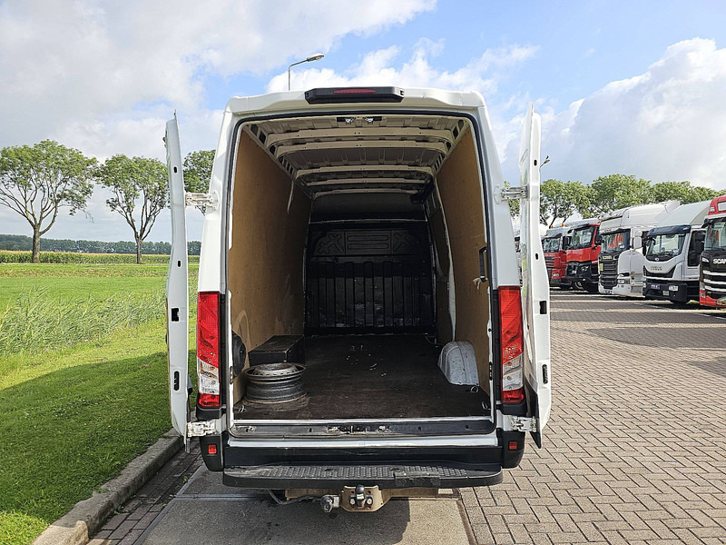 Kastenwagen Iveco Daily 35S14       L2H2 Airco Automaat!: das Bild 13