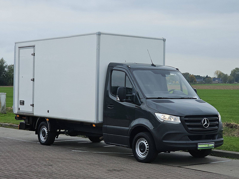 Mercedes-Benz Sprinter 314 Bakwagen Laadklep! - Koffer Transporter: das Bild 5 Mercedes-Benz Sprinter 314 Bakwagen Laadklep! - Koffer Transporter: das Bild 5