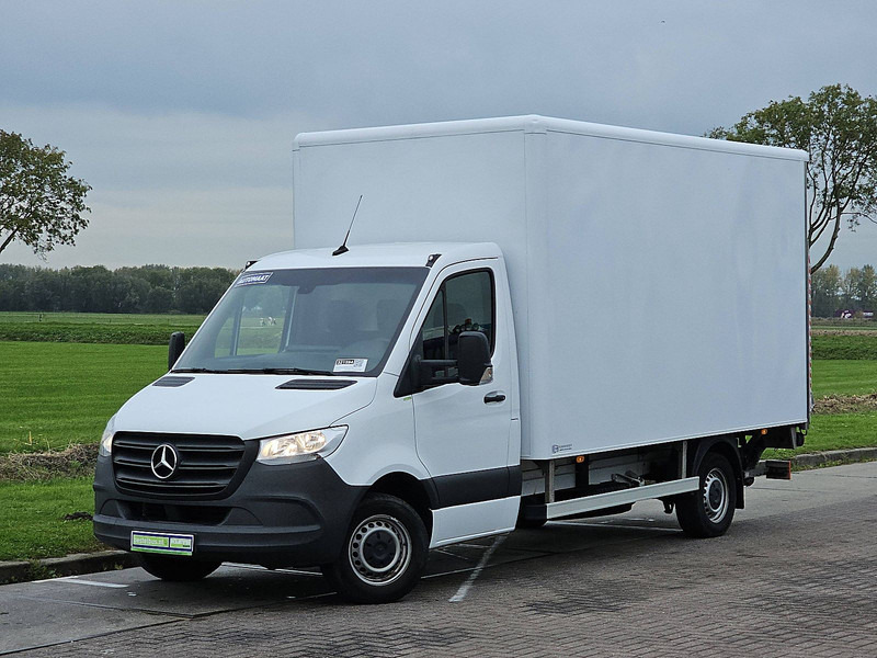 Mercedes-Benz Sprinter 315 Bakwagen Laadklep! - Koffer Transporter: das Bild 2 Mercedes-Benz Sprinter 315 Bakwagen Laadklep! - Koffer Transporter: das Bild 2
