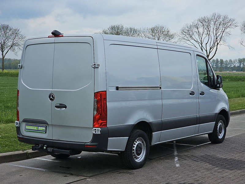 Mercedes-Benz Sprinter 315 L2H1 RWD Mbux! - Kastenwagen: das Bild 3 Mercedes-Benz Sprinter 315 L2H1 RWD Mbux! - Kastenwagen: das Bild 3