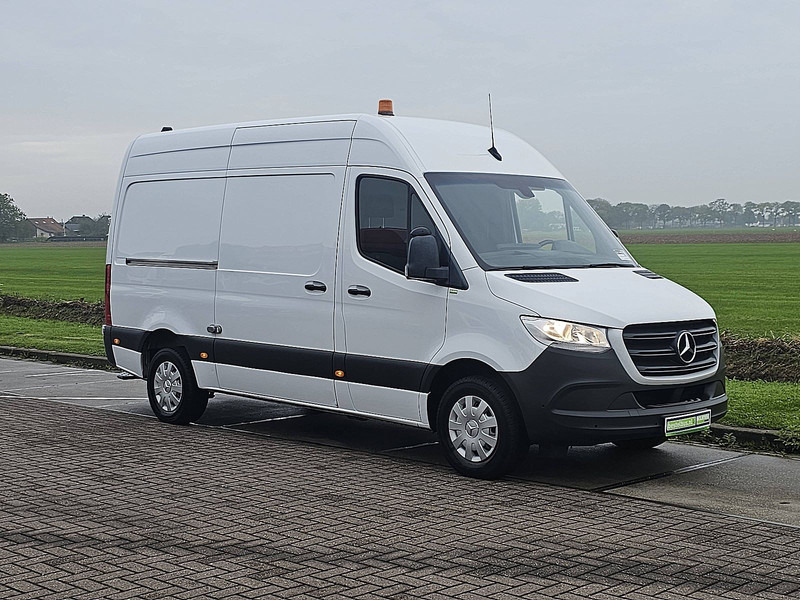 Mercedes-Benz Sprinter 317 ac automaat EURO6 - Kastenwagen: das Bild 5 Mercedes-Benz Sprinter 317 ac automaat EURO6 - Kastenwagen: das Bild 5