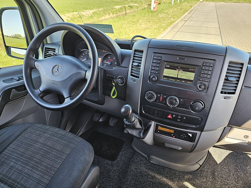 Innenraum Bild 1: Kastenwagen Mercedes-Benz Sprinter 516 L2H2 Wp-Inrichting !