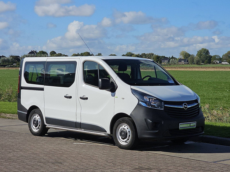 Opel Vivaro 1.6 L1 Combi 9p Airco - Kleinbus, Personentransporter: das Bild 5 Opel Vivaro 1.6 L1 Combi 9p Airco - Kleinbus, Personentransporter: das Bild 5