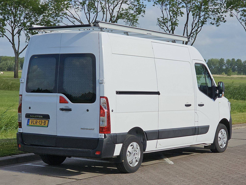 Renault Master 2.3 DCI 150 L2H2 - Kleintransporter: das Bild 3 Renault Master 2.3 DCI 150 L2H2 - Kleintransporter: das Bild 3