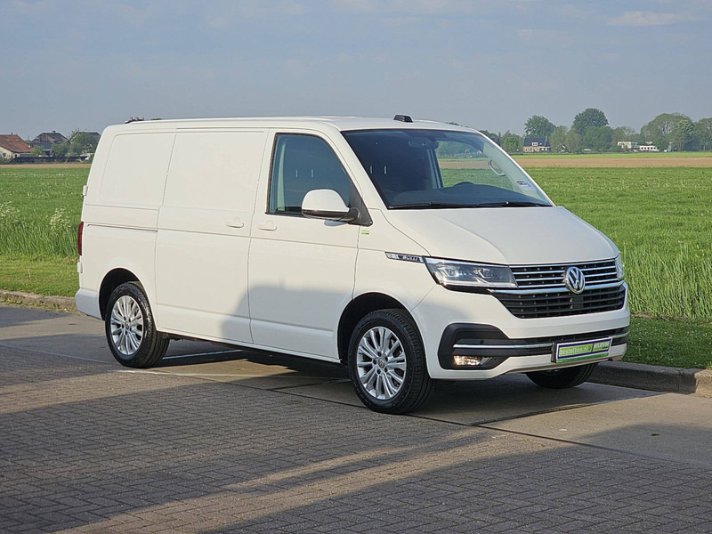 Volkswagen Transporter 2.0 TDI L1H1 BULLI LED NAP! - Kleintransporter: das Bild 5 Volkswagen Transporter 2.0 TDI L1H1 BULLI LED NAP! - Kleintransporter: das Bild 5