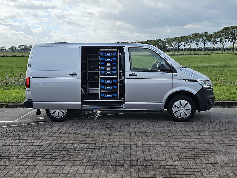Kleintransporter Volkswagen Transporter 2.0 TDI T6.1 L1H1 150Pk Autm: das Bild 11