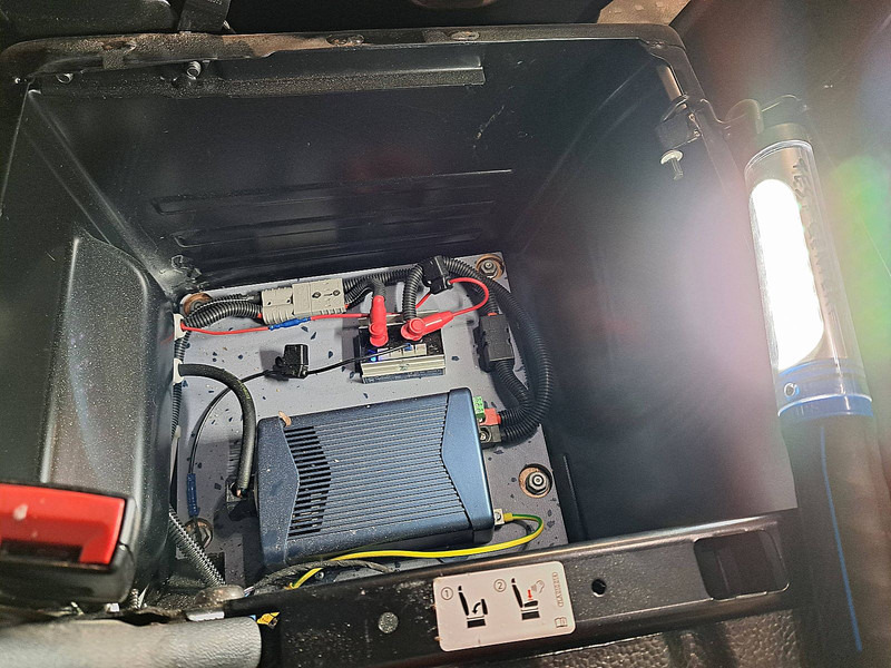 Kleintransporter Volkswagen Transporter 2.0 TDI T6.1 L1H1 150Pk Autm: das Bild 12