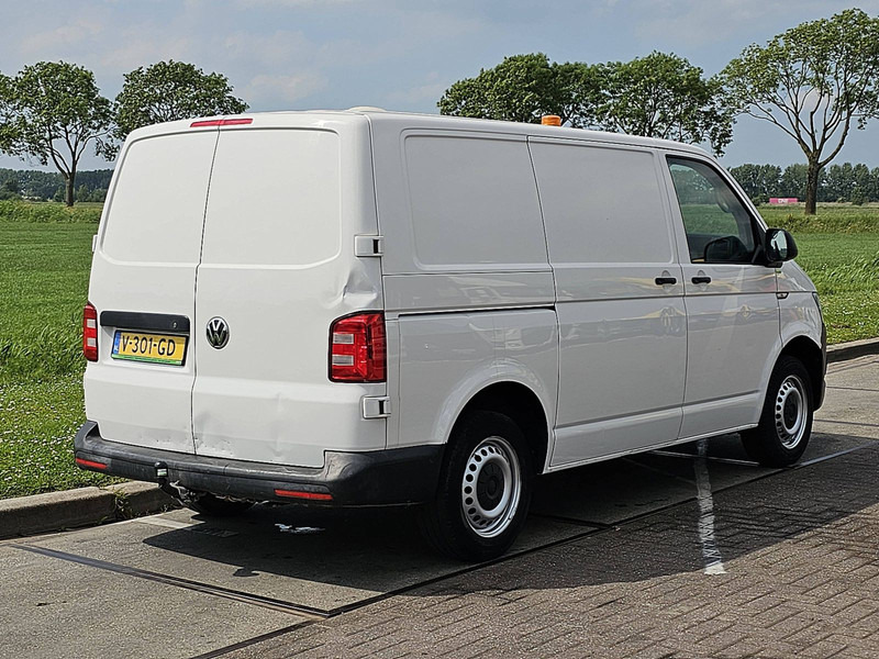 Volkswagen Transporter 2.0 TDI TDI 150 L1H1 - Kleintransporter: das Bild 3 Volkswagen Transporter 2.0 TDI TDI 150 L1H1 - Kleintransporter: das Bild 3