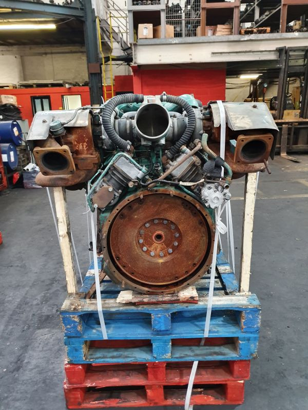 Deutz TCD2015 V08 - Motor für Industriemaschine: das Bild 4 Deutz TCD2015 V08 - Motor für Industriemaschine: das Bild 4