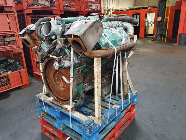 Deutz TCD2015 V08 - Motor für Industriemaschine: das Bild 1 Deutz TCD2015 V08 - Motor für Industriemaschine: das Bild 1