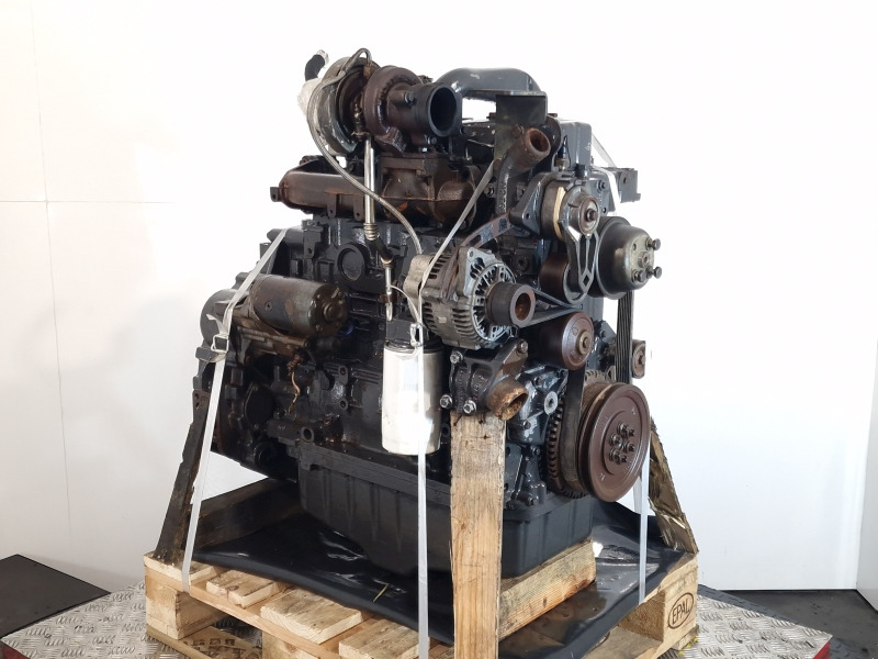 Iveco CNH F4GE0454C*D660 Engine (Plant) - Motor für Baumaschine: das Bild 4 Iveco CNH F4GE0454C*D660 Engine (Plant) - Motor für Baumaschine: das Bild 4