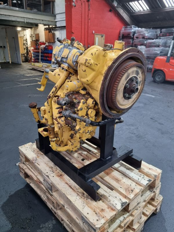 Komatsu 714-16-20002 Gearbox (Plant) - Getriebe für Baumaschine: das Bild 1 Komatsu 714-16-20002 Gearbox (Plant) - Getriebe für Baumaschine: das Bild 1