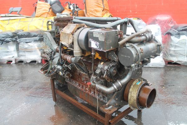 Komatsu SD140 / EM665A-A - Motor für Industriemaschine: das Bild 5 Komatsu SD140 / EM665A-A - Motor für Industriemaschine: das Bild 5