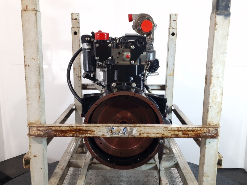 Perkins 1104D-44TA Engine (Plant) - Motor für Baumaschine: das Bild 5 Perkins 1104D-44TA Engine (Plant) - Motor für Baumaschine: das Bild 5