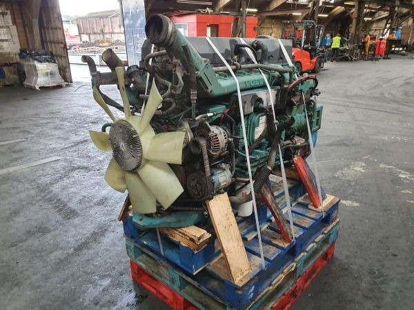 Motor für LKW Volvo  D9A260 EC01: das Bild 9