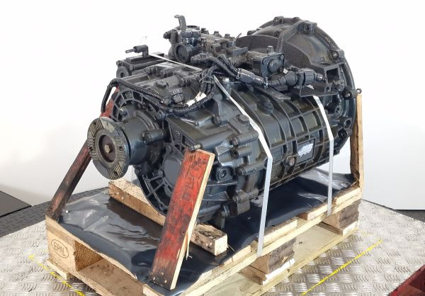 Getriebe ZF 6S1000TO Volvo Spec Gearbox: das Bild 7