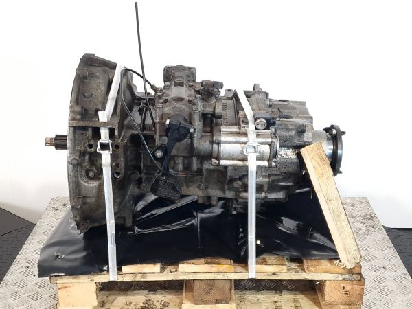 ZF 6S800TO Iveco Spec Gearbox - Getriebe: das Bild 3 ZF 6S800TO Iveco Spec Gearbox - Getriebe: das Bild 3
