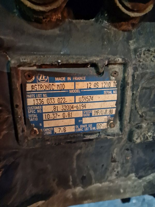 ZF Astronic 12AS1210TO Gearbox - Getriebe: das Bild 2 ZF Astronic 12AS1210TO Gearbox - Getriebe: das Bild 2