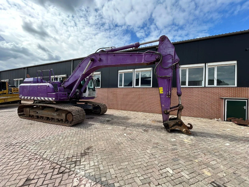 Hitachi ZX350LC-6 - Kettenbagger: das Bild 4 Hitachi ZX350LC-6 - Kettenbagger: das Bild 4