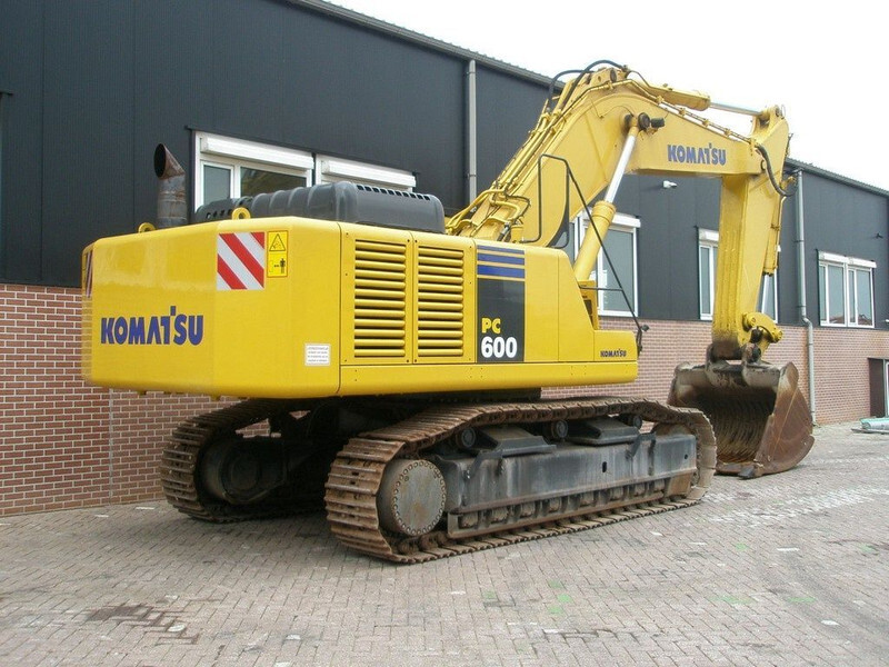 Komatsu PC 600LC-7K - Kettenbagger: das Bild 4 Komatsu PC 600LC-7K - Kettenbagger: das Bild 4