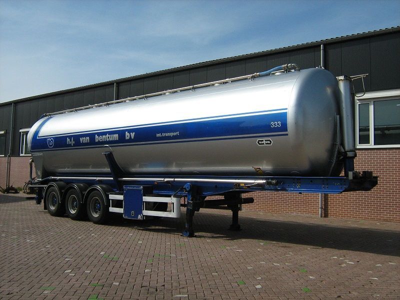 Van Hool 3G2001 - Tankauflieger: das Bild 4 Van Hool 3G2001 - Tankauflieger: das Bild 4