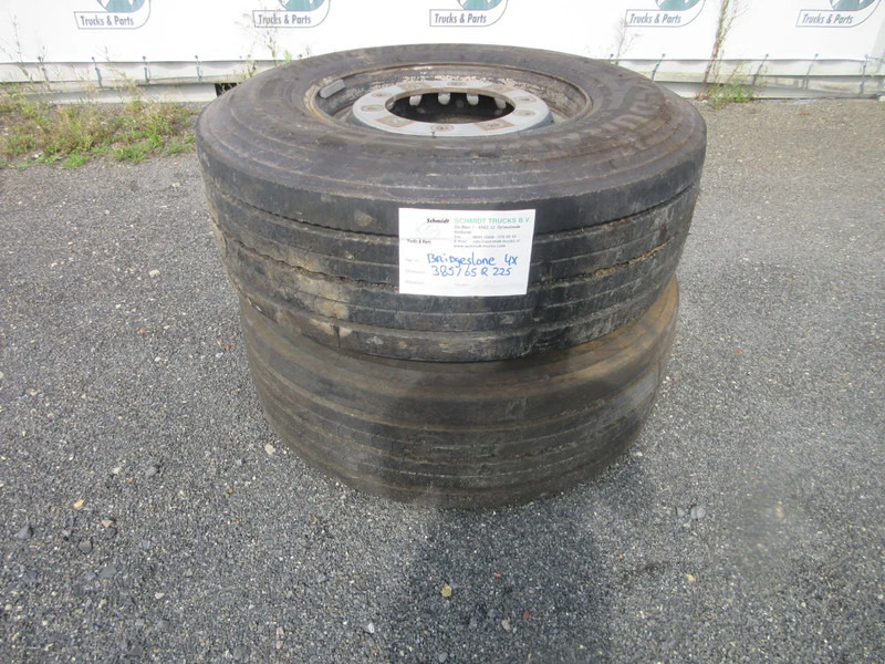 Bridgestone 385 / 65 R 22.5 OPLEGGER BANDEN MET STAAL WIEL - Reifen für LKW: das Bild 3 Bridgestone 385 / 65 R 22.5 OPLEGGER BANDEN MET STAAL WIEL - Reifen für LKW: das Bild 3