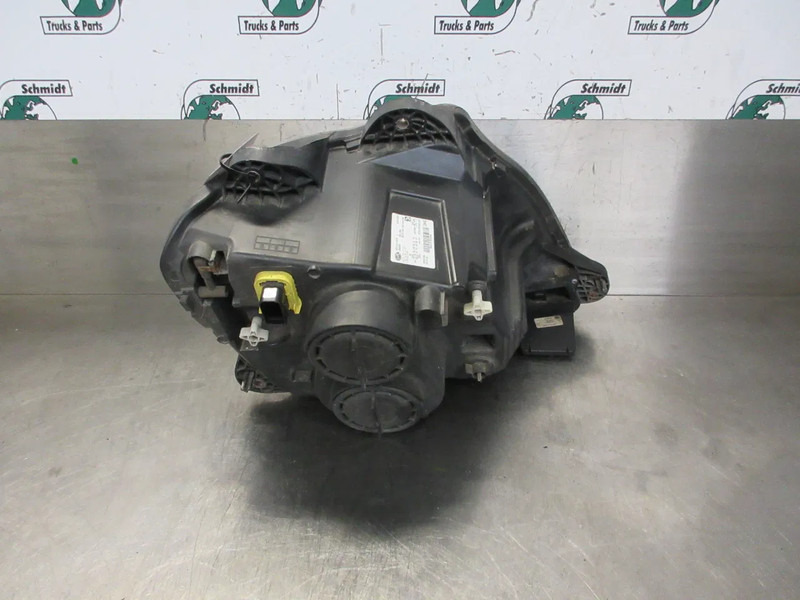DAF 1835874 KOPLAMP DAF XF CF EURO 6 MODEL LINKS - Hauptscheinwerfer für LKW: das Bild 3 DAF 1835874 KOPLAMP DAF XF CF EURO 6 MODEL LINKS - Hauptscheinwerfer für LKW: das Bild 3
