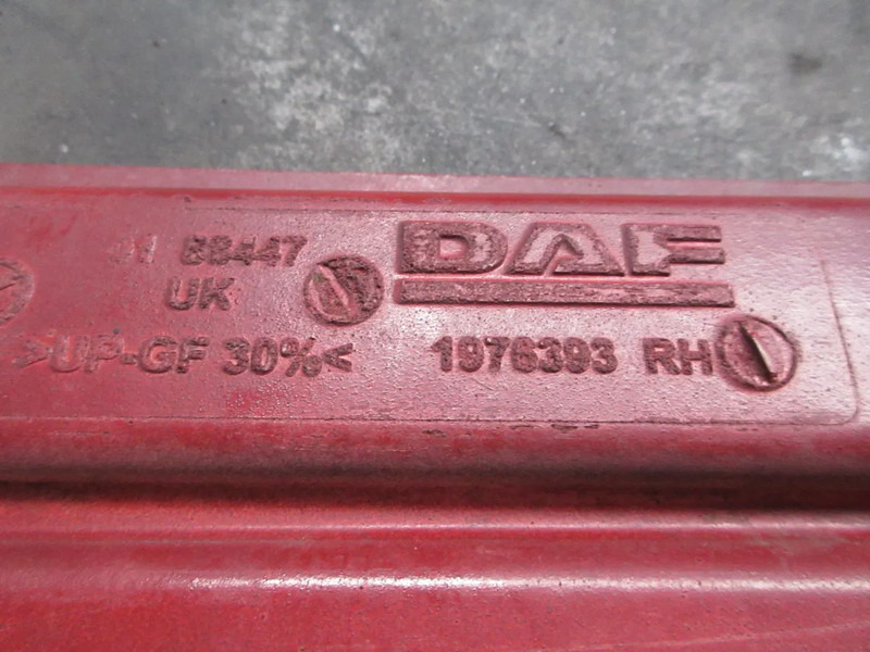 DAF 1976393 CABINE DEEL DAF CF EURO 6 - Fahrerhaus und Interieur für LKW: das Bild 3 DAF 1976393 CABINE DEEL DAF CF EURO 6 - Fahrerhaus und Interieur für LKW: das Bild 3