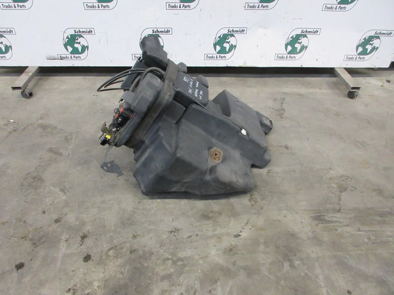 DAF 1981185 / 2018954 DAF CF 450 EURO 6 - Kraftstofftank für LKW: das Bild 3 DAF 1981185 / 2018954 DAF CF 450 EURO 6 - Kraftstofftank für LKW: das Bild 3
