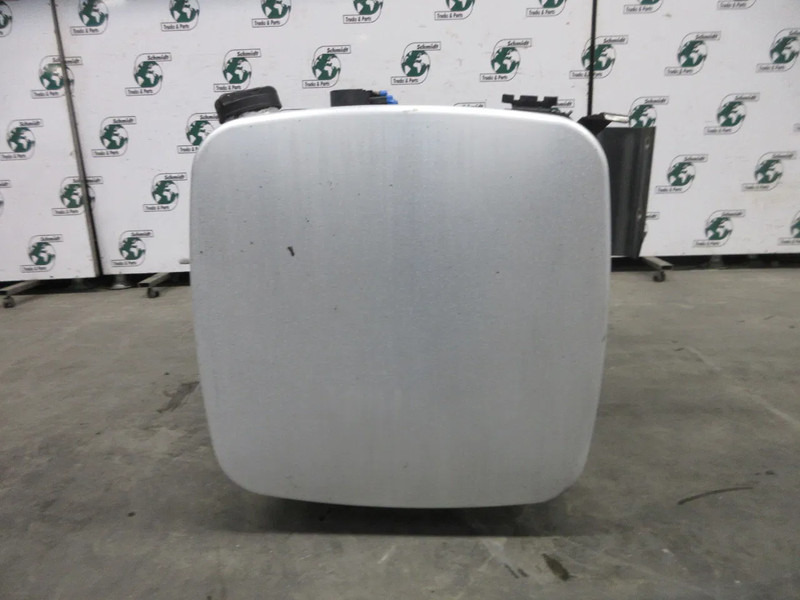 DAF 2041734 DIESELTANK 700 LITER DAF XF CF 480 EURO 6 MODEL 2020 - Kraftstofftank für LKW: das Bild 4 DAF 2041734 DIESELTANK 700 LITER DAF XF CF 480 EURO 6 MODEL 2020 - Kraftstofftank für LKW: das Bild 4