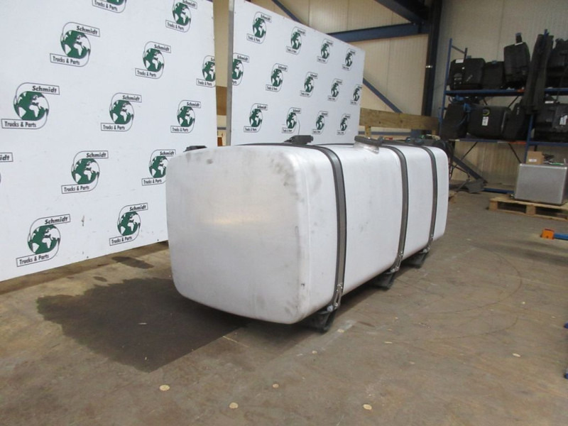 Iveco HIWAY 5801293080 BRANDSTOFTANK 640L EURO 6 - Kraftstofftank für LKW: das Bild 4 Iveco HIWAY 5801293080 BRANDSTOFTANK 640L EURO 6 - Kraftstofftank für LKW: das Bild 4
