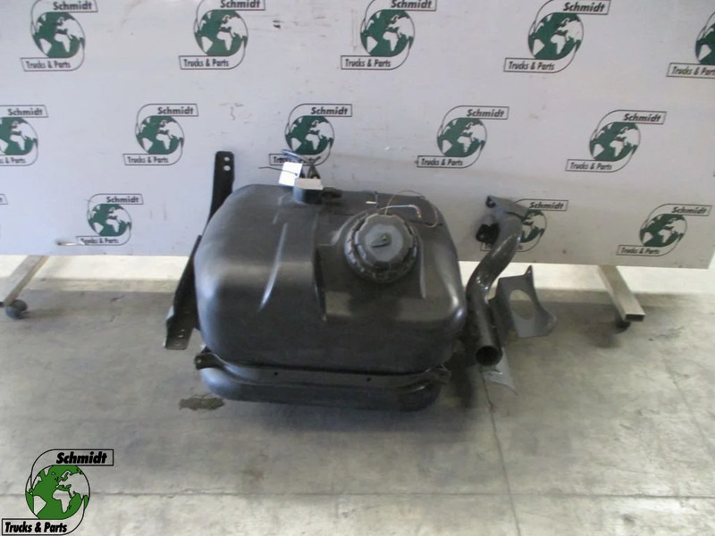 Mercedes-Benz A 967 471 04 01 NIEUWE EN GEBRUIKT 120 LITER TANK ATEGO EURO 6 - Kraftstofftank für LKW: das Bild 1 Mercedes-Benz A 967 471 04 01 NIEUWE EN GEBRUIKT 120 LITER TANK ATEGO EURO 6 - Kraftstofftank für LKW: das Bild 1