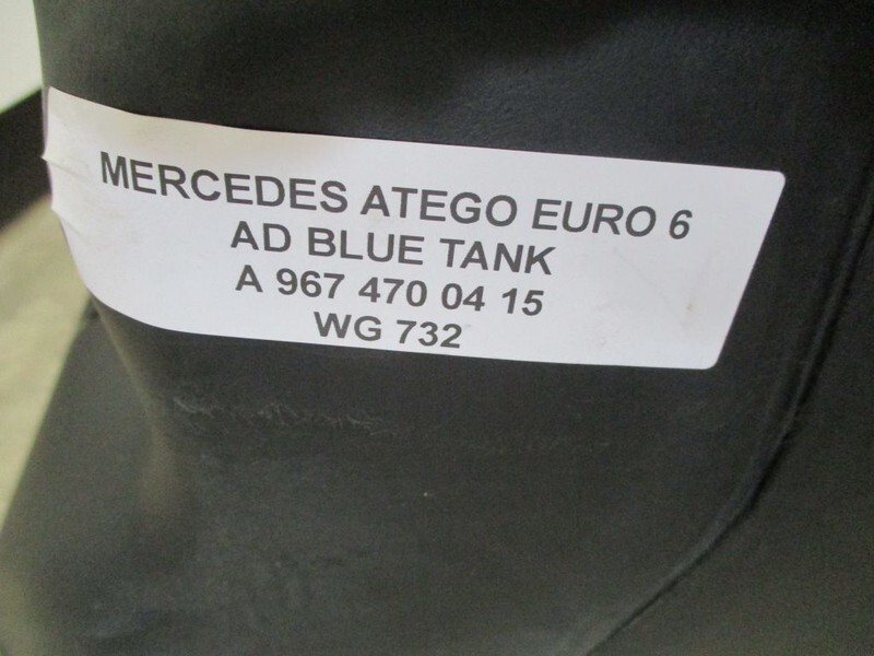 Mercedes-Benz ATEGO A 967 470 04 15 AD BLUE TANK EURO 6 - Kraftstofftank für LKW: das Bild 3 Mercedes-Benz ATEGO A 967 470 04 15 AD BLUE TANK EURO 6 - Kraftstofftank für LKW: das Bild 3