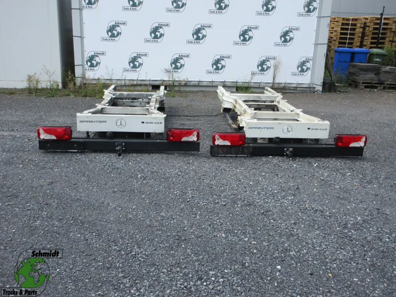Mercedes-Benz SPRINTER CHASSIS 2 X OP VOORRAAD 515 & 516 MODEL 2023 - Rahmen/ Chassis für Transporter: das Bild 1 Mercedes-Benz SPRINTER CHASSIS 2 X OP VOORRAAD 515 & 516 MODEL 2023 - Rahmen/ Chassis für Transporter: das Bild 1