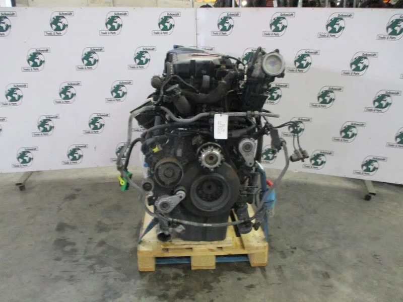 Renault 7422073582//7485002007//85008007//85013658 RENAULT T 430 EURO 6 - Motor für LKW: das Bild 2 Renault 7422073582//7485002007//85008007//85013658 RENAULT T 430 EURO 6 - Motor für LKW: das Bild 2