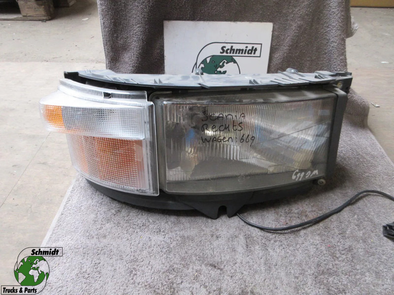 Scania 1732510 // 1467003 SCANIA R 420 KOPLAMP RECHTS EURO 5 - Hauptscheinwerfer für LKW: das Bild 1 Scania 1732510 // 1467003 SCANIA R 420 KOPLAMP RECHTS EURO 5 - Hauptscheinwerfer für LKW: das Bild 1