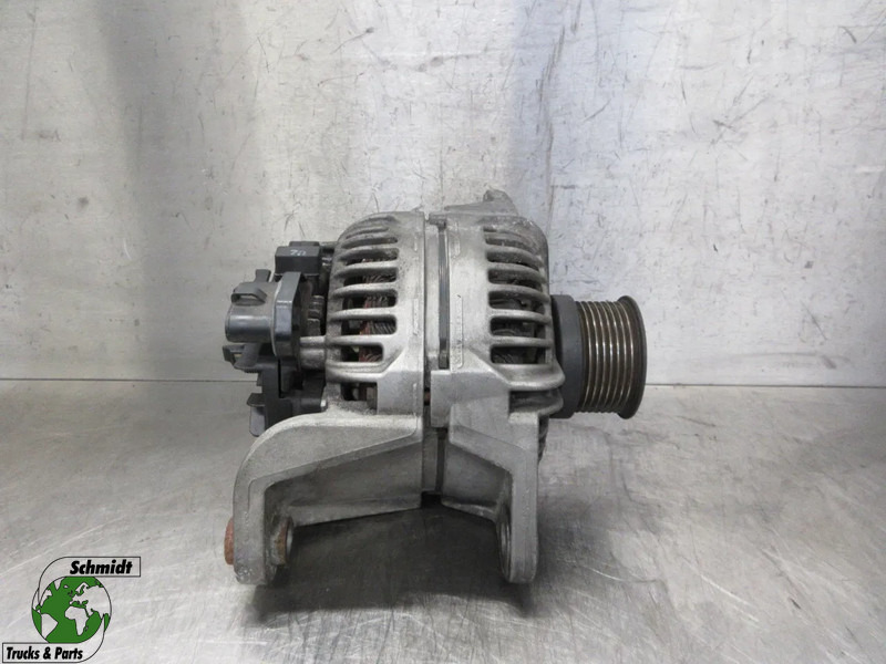 Volvo 22218393 // 22591472 DYNAMO VOLVO FM 370 EURO 6 - Lichtmaschine für LKW: das Bild 1 Volvo 22218393 // 22591472 DYNAMO VOLVO FM 370 EURO 6 - Lichtmaschine für LKW: das Bild 1