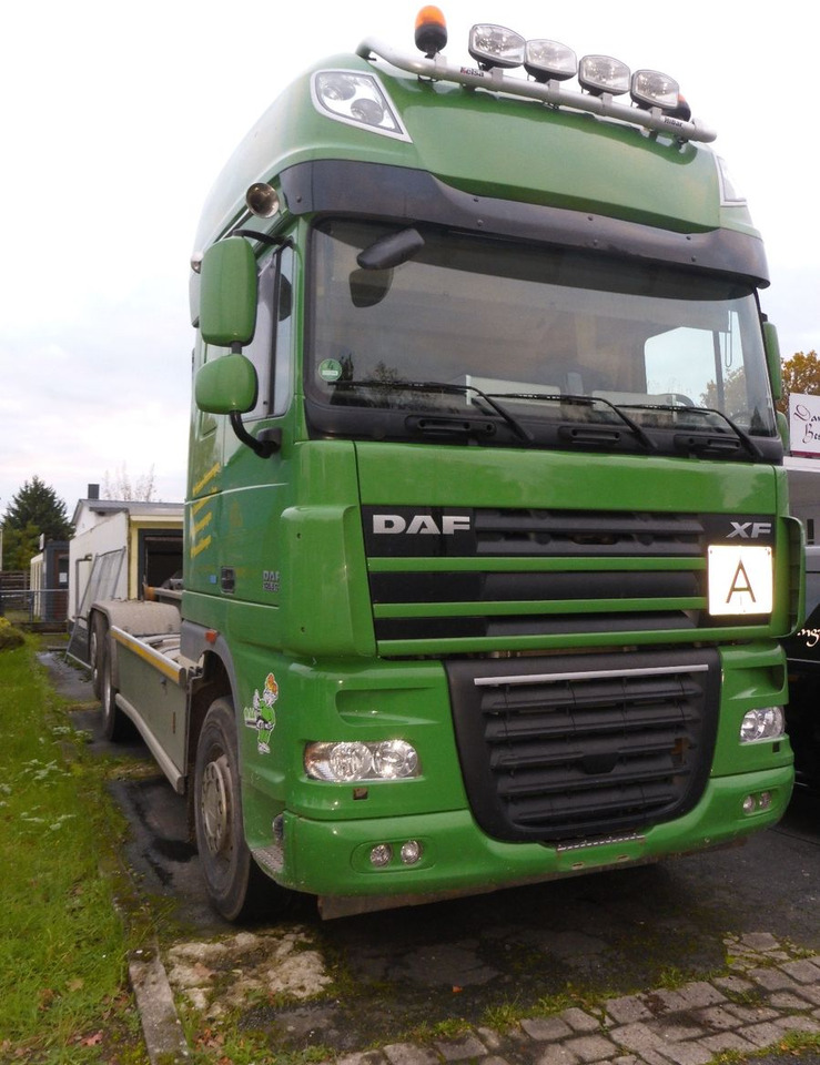 DAF XF 510 aus Werkverkehr 6 x 2 510PS Top-Zustan - Abrollkipper: das Bild 1 DAF XF 510 aus Werkverkehr 6 x 2 510PS Top-Zustan - Abrollkipper: das Bild 1