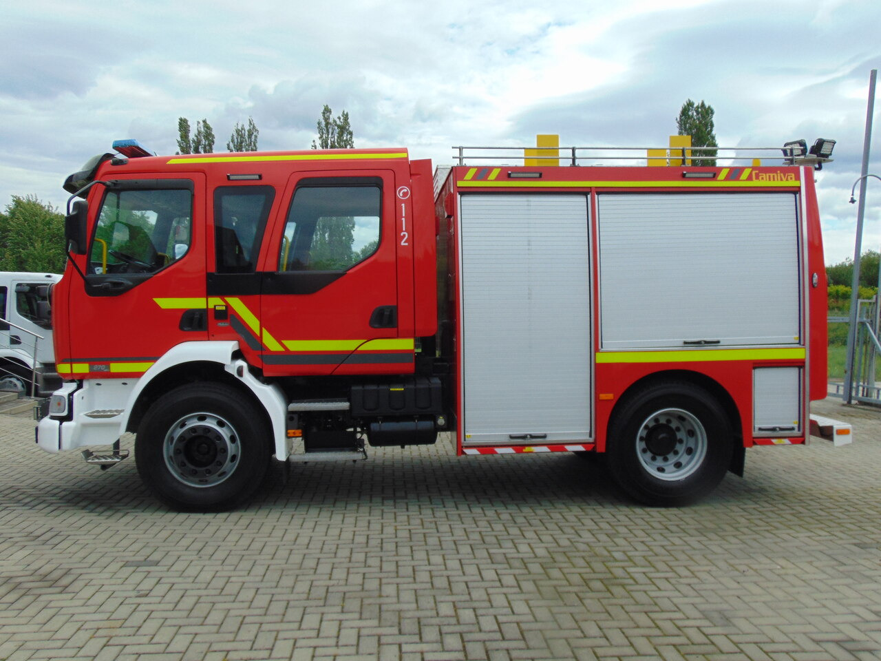 RENAULT Midlum 270dCi Camiva - Feuerwehrfahrzeug: das Bild 5 RENAULT Midlum 270dCi Camiva - Feuerwehrfahrzeug: das Bild 5