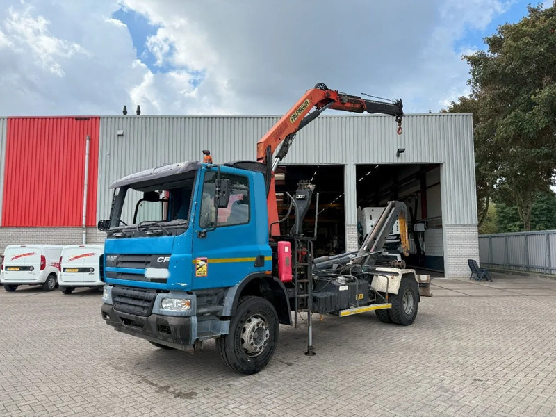 DAF CF75-310 / ENGINE RUNNING / PALFINGER PK10000 / FULL STEEL / 252039 KM / MANUAL / EURO-3 / 2005 - Autokran: das Bild 1 DAF CF75-310 / ENGINE RUNNING / PALFINGER PK10000 / FULL STEEL / 252039 KM / MANUAL / EURO-3 / 2005 - Autokran: das Bild 1