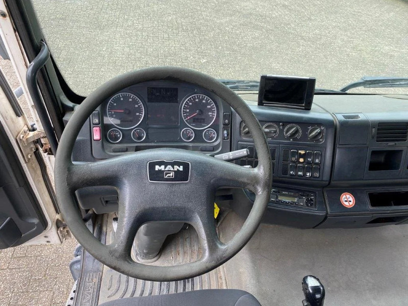 Pritsche LKW MAN TGA26.320 / SLIDING PLATEAU / WINCH / LIFT AXLE / MACHINE CARRIER / MANUAL / EURO-4 / 2007: das Bild 20