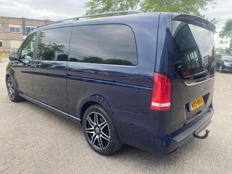 Mercedes-Benz V-Klasse 250 / XXL / AMG / FULL OPTION / LEATHER / PARK+SEATHEAT / BURMESTER / TUV:04-05-2026 / 360 CAMERA / 2023 - PKW: das Bild 3 Mercedes-Benz V-Klasse 250 / XXL / AMG / FULL OPTION / LEATHER / PARK+SEATHEAT / BURMESTER / TUV:04-05-2026 / 360 CAMERA / 2023 - PKW: das Bild 3