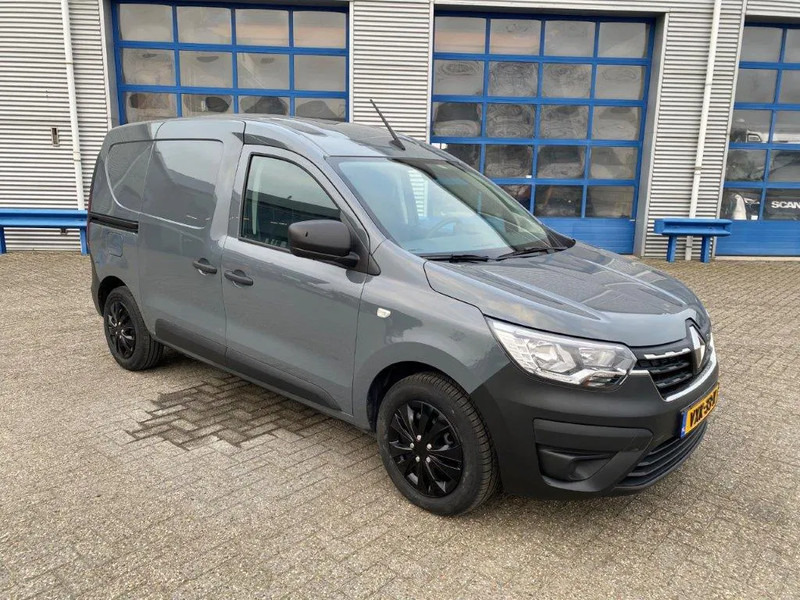Renault Express 1.5 DCI / 75PK / ONLY:50645 KM / AIRCO / NICE CLEAN NL VAN / EURO- 6 / MANUAL / 2021 - Kleintransporter: das Bild 2 Renault Express 1.5 DCI / 75PK / ONLY:50645 KM / AIRCO / NICE CLEAN NL VAN / EURO- 6 / MANUAL / 2021 - Kleintransporter: das Bild 2
