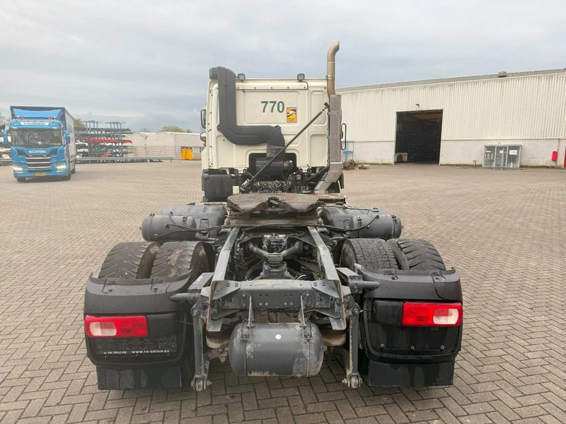 DAF CF480 / 6X4 / ENGINE RUNNING / INTARDER / HYDRAULICS / ONLY:87912 KM / FULL-AIR / DEB / ALCOA / LWDS / FRIDGE / AUTOMATIC / EURO - Sattelzugmaschine: das Bild 4 DAF CF480 / 6X4 / ENGINE RUNNING / INTARDER / HYDRAULICS / ONLY:87912 KM / FULL-AIR / DEB / ALCOA / LWDS / FRIDGE / AUTOMATIC / EURO - Sattelzugmaschine: das Bild 4