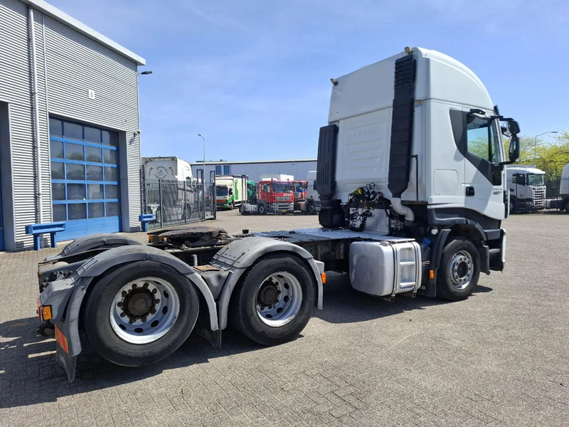 Iveco Stralis 440 / HYDRAULICS / BOOGIE / FRIDGE / 2XBED / 620664 KM / AIRCO / AUTOMATIC / EURO-6 / 2015 - Sattelzugmaschine: das Bild 5 Iveco Stralis 440 / HYDRAULICS / BOOGIE / FRIDGE / 2XBED / 620664 KM / AIRCO / AUTOMATIC / EURO-6 / 2015 - Sattelzugmaschine: das Bild 5