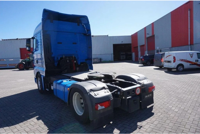 MAN TGX 18.400 / AUTOMATIC / DOUBLE TANK / ENGINE PROBLEMS / EURO-6 / 2016 - Sattelzugmaschine: das Bild 3 MAN TGX 18.400 / AUTOMATIC / DOUBLE TANK / ENGINE PROBLEMS / EURO-6 / 2016 - Sattelzugmaschine: das Bild 3