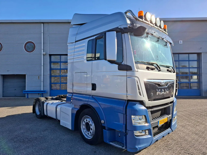 MAN TGX 18.440 / MEGA / NL TRUCK / TUV:12-02-2026 / DOUBLE TANK / PARKCOOL / ACC / LWDS / FRIDGE / 2XBED / AUTOMATIC / EURO-6 / 2016 - Sattelzugmaschine: das Bild 2 MAN TGX 18.440 / MEGA / NL TRUCK / TUV:12-02-2026 / DOUBLE TANK / PARKCOOL / ACC / LWDS / FRIDGE / 2XBED / AUTOMATIC / EURO-6 / 2016 - Sattelzugmaschine: das Bild 2
